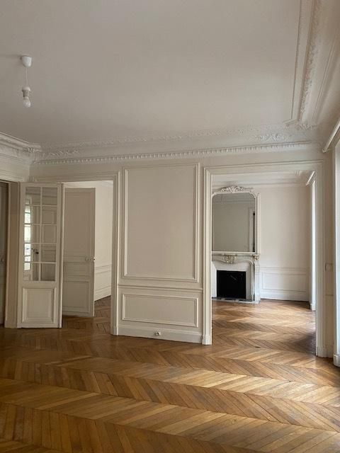 Les portes coulissantes disponible chez leroy merlin - style et ambiance